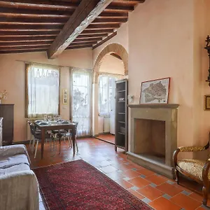 2 Bedroom With Terrace Florence
